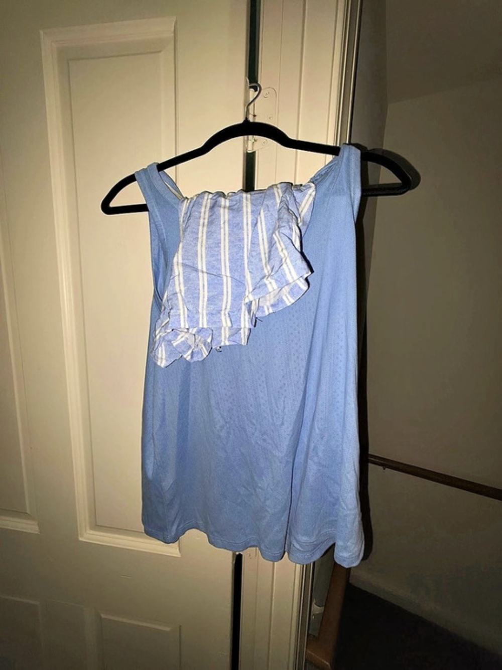 berkley Jenson Blue Striped Tank Top & Shorts Set Size Medium